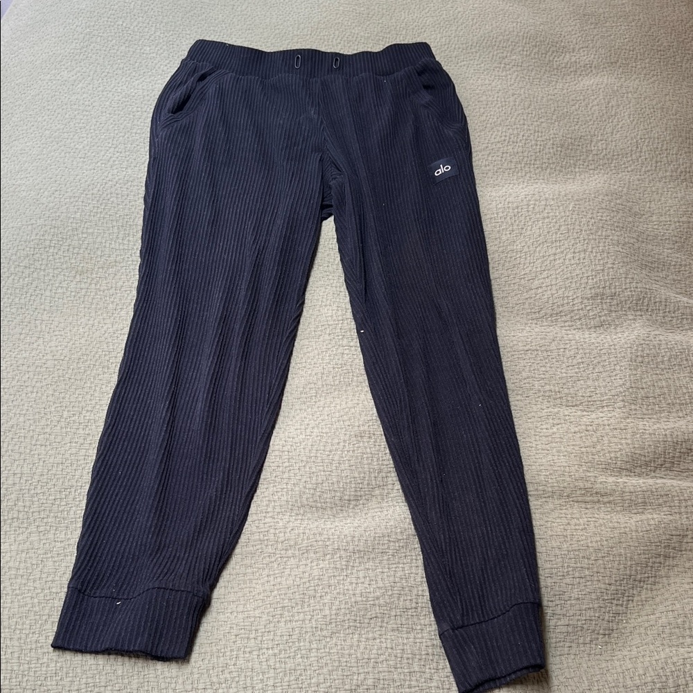Alo Black Ribbed Joggers